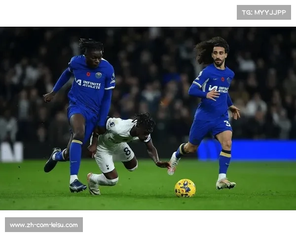 洛里昂客场拿分战略奏效 防守反击战术执行坚决到位